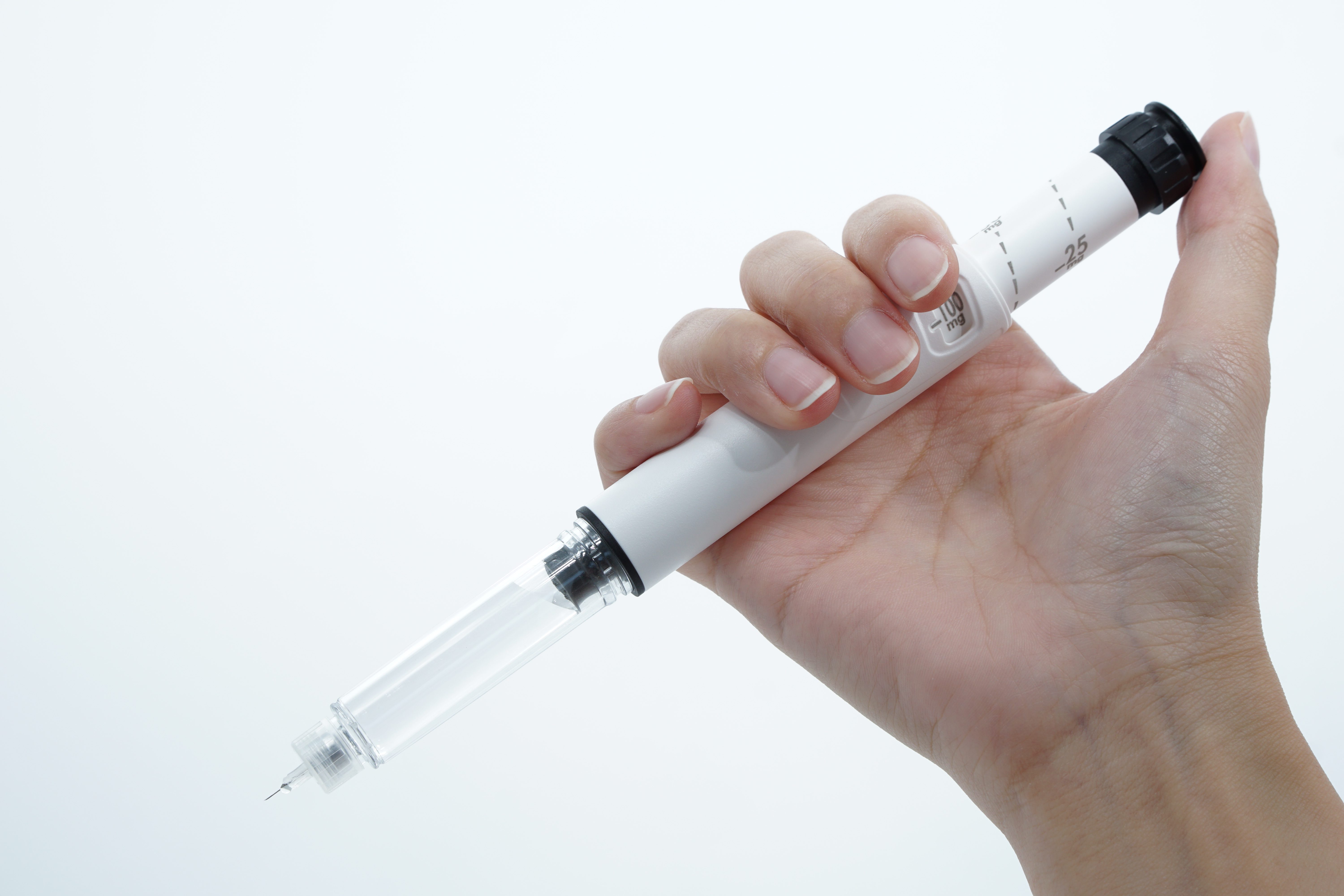 Canetas injetoras 74U vs 75U: o que significam as etiquetas, por que existem e como escolher